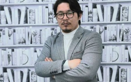 Есбол Нұрахмет. Табақ бет, таңқы танау