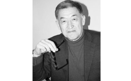 Мархабат Байғұт. Крест