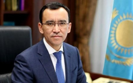 Мәулен Әшімбаев: Ұлт мүддесінен бәрінен биік қойған суреткер