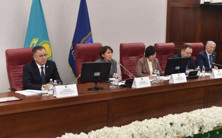 В КазНУ прошло заседание Ученого совета по итогам празднования 180-летия Абая