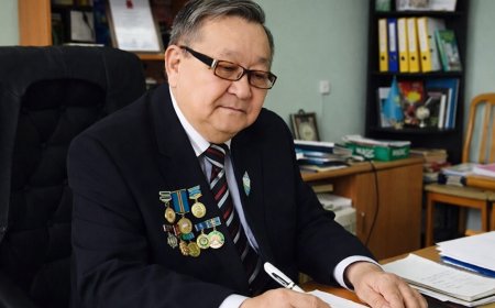 Алпысбай Мұсаев. Ирониялық прозаның кейбір мәселелері